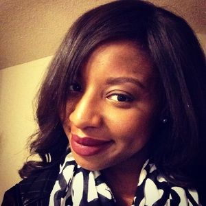 Meet your Posher, Eugenia